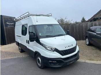 Commercial vehicle IVECO Daily