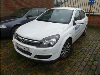 Car OPEL