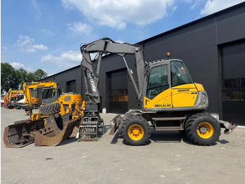 Wheel excavator MECALAC
