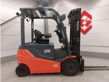 Electric forklift TOYOTA