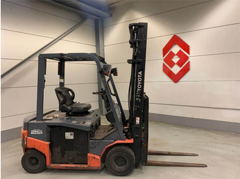 Electric forklift TOYOTA
