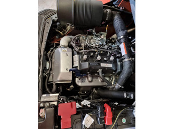 Diesel forklift TOYOTA