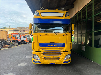 Curtain side truck DAF XF 510 Jumbo: picture 2