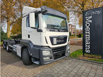 Hook lift truck MAN TGS