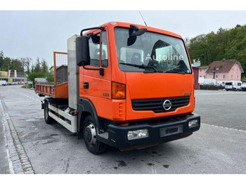 Nissan Atleon 80.19 - Hook lift truck+tipper leasing Nissan Atleon 80.19 - Hook lift truck+tipper: picture 4