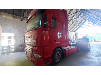 Tractor unit DAF XF 105 460
