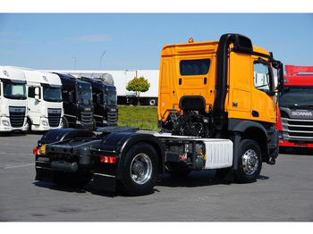 Tractor unit Mercedes-Benz AROCS / 1848 / E 6 / ACC / 4 X 4 / HAD / HYDRAULIKA / RETARDER: picture 5 Tractor unit Mercedes-Benz AROCS / 1848 / E 6 / ACC / 4 X 4 / HAD / HYDRAULIKA / RETARDER: picture 5