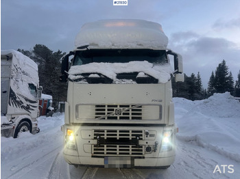 Hook lift truck Volvo FH12 brøyterigget krokbil m/ danskerumpe og flak. SE VIDEO: picture 3 Hook lift truck Volvo FH12 brøyterigget krokbil m/ danskerumpe og flak. SE VIDEO: picture 3
