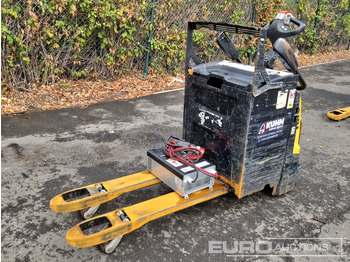 Forklift YALE