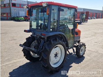 Compact tractor Kubota T240DF: picture 5