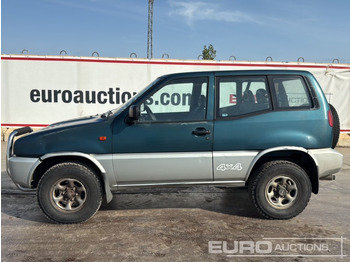 SUV 1995 Nissan Terrano II: picture 2