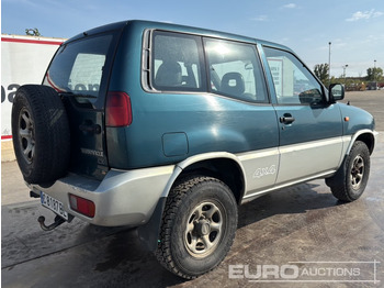 SUV 1995 Nissan Terrano II: picture 5
