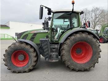 Farm tractor Fendt 724 Vario S4 Profi: picture 2