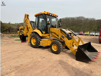 JCB 3CX leasing JCB 3CX: picture 1