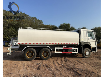 Tanker truck SINOTRUK HOWO