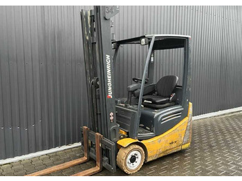 Electric forklift JUNGHEINRICH EFG