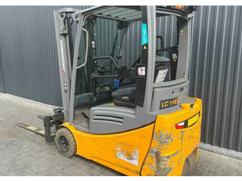 Electric forklift Jungheinrich EFG220: picture 3