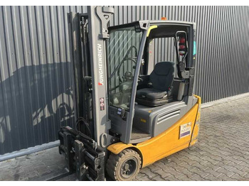 Electric forklift JUNGHEINRICH EFG