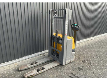 Stacker JUNGHEINRICH EJC