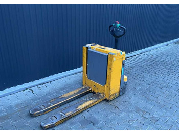 Pallet truck JUNGHEINRICH EJE