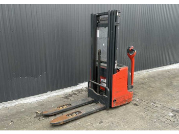 Stacker LINDE L12