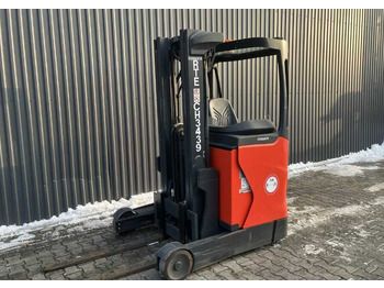 Reach truck LINDE R