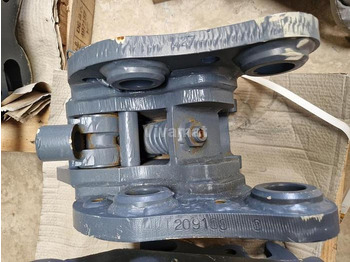 Construction machinery Kubota U27: picture 2