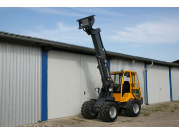 New Telescopic wheel loader Eurotrac T 13 Teleskop Radlader Hoflader: picture 4