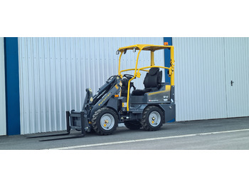 Compact loader EUROTRAC
