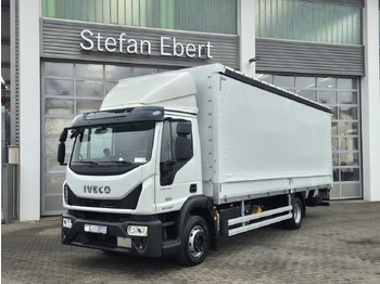 Curtain side truck IVECO