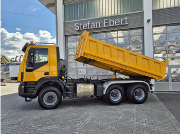Iveco Trakker AD380T50 6x4 Kipper/SZM Wechselsystem leasing Iveco Trakker AD380T50 6x4 Kipper/SZM Wechselsystem: picture 4
