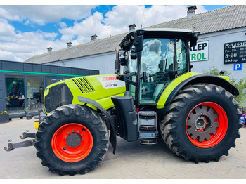Farm tractor Claas Arion 640: picture 2