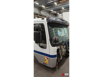 Cab and interior for Truck Renault Occ cabine Renault Premium: picture 3 Cab and interior for Truck Renault Occ cabine Renault Premium: picture 3