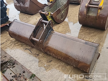 Bucket 72" Ditching Bucket 45mm Pin to suit 4-6 Ton Excavator: picture 3