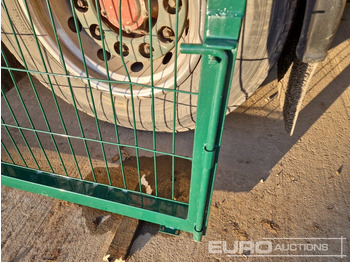 Agricultural machinery 4m x 2.3m Heavy Duty Galvanized Powder Coated Gate (2 of), 100mm x 100mm Post (2 of), Assembly Kit (Green): picture 5
