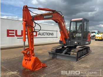 Mini excavator DOOSAN DH55