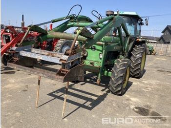 Farm tractor JOHN DEERE 3050