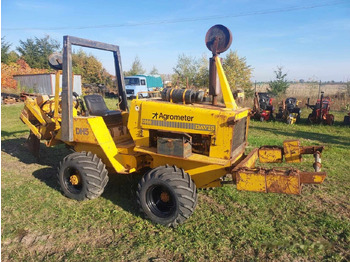 Trencher Case Davis DH5: picture 4