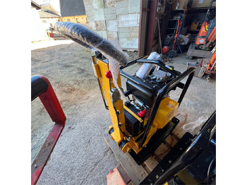 Vibratory plate Bernards RT220-1: picture 4 Vibratory plate Bernards RT220-1: picture 4