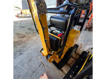 Vibratory plate Bernards RT220-1: picture 5 Vibratory plate Bernards RT220-1: picture 5