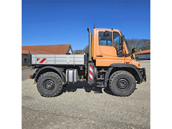 Municipal/ Special vehicle Mercedes U300: picture 2