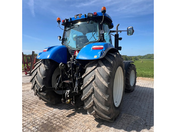 Farm tractor New Holland T6050: picture 5
