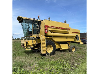Harvester NEW HOLLAND TX series