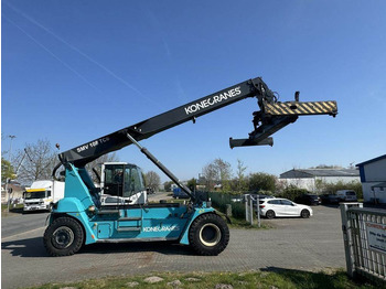 Reach stacker SMV