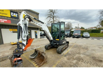 Crawler excavator BOBCAT E27