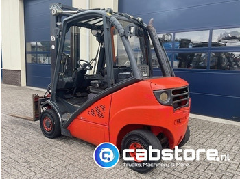 Diesel forklift Linde H25D Forklift  - Heftruck - Bouwjaar 2011 - Roterende vorkenklem - Freelift - Lifthoogte 480 cm: picture 3