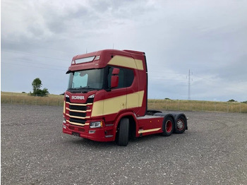 Tractor unit SCANIA R 500