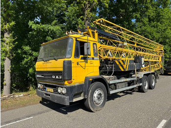 Crane truck DAF
