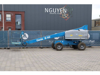 Telescopic boom GENIE