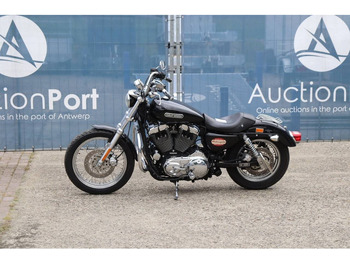 Motorcycle HARLEY-DAVIDSON